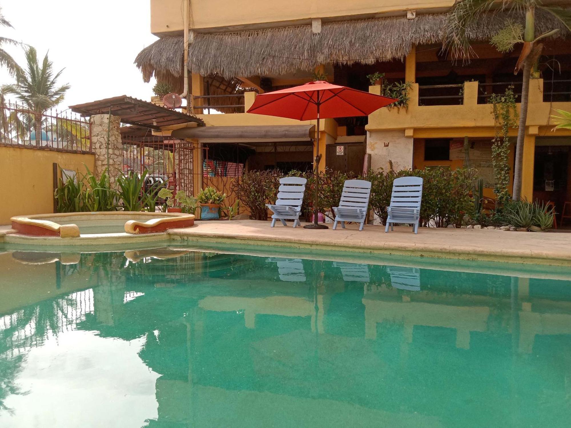 Hotel Papaya Surf Puerto Escondido  Bagian luar foto